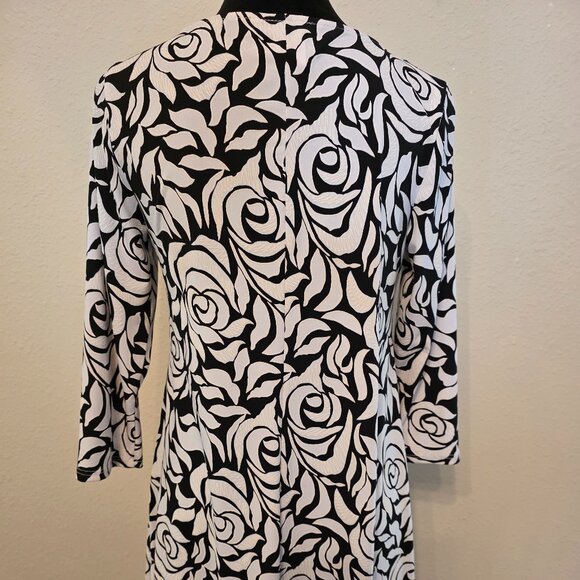 MSK Women's Dress - Picture 2 of 11